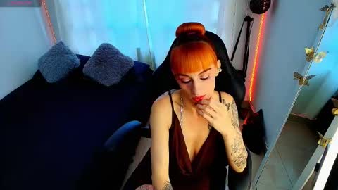 Scarlett online show from October 10, 1:28 pm