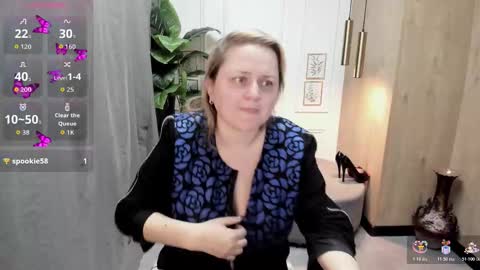 Scarlett online show from March 31, 5:52 am