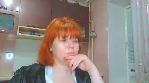 Anya online show from May 4, 7:42 pm
