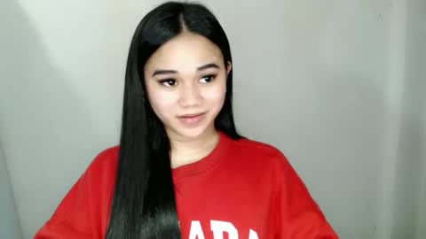 Snapshot of scarletvamp chatting on February 26, 9:44 am scarletvamp online show from February 26, 9:44 am