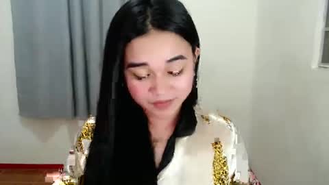 Snapshot of scarletvamp chatting on February 18, 10:05 am scarletvamp online show from February 18, 10:05 am