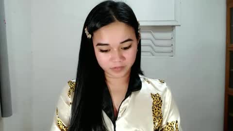 Snapshot of scarletvamp chatting on February 17, 12:16 pm scarletvamp online show from February 17, 12:16 pm