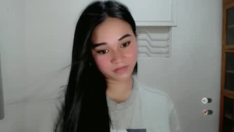 Snapshot of scarletvamp chatting on February 17, 9:32 pm scarletvamp online show from February 17, 9:32 pm