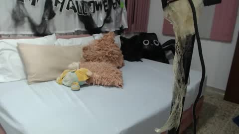 SCARLET online show from October 31, 10:59 am