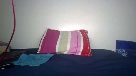 scentedfriction online show from September 14, 8:16 am