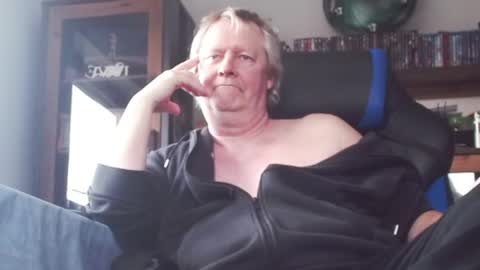 Thomas online show from February 28, 3:04 pm