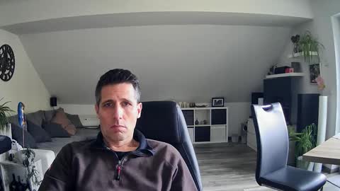 Dildomen online show from February 12, 11:25 am