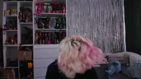 Rina online show from March 30, 7:19 am