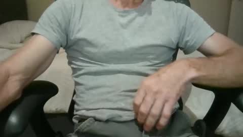 sclad83 online show from March 8, 10:14 pm