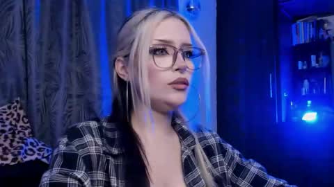 Goddess online show from October 19, 12:48 am