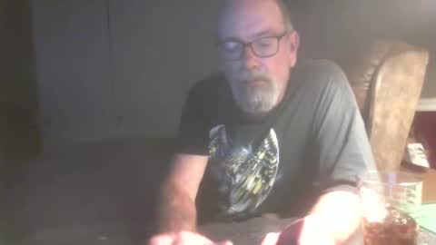 scotsman_62 online show from October 27, 4:34 am