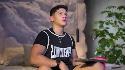 Andrew Flintt online show from March 18, 3:12 am