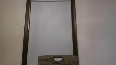 scottpbi52 online show from January 31, 12:40 pm