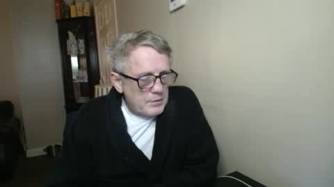 James online show from November 13, 8:11 pm