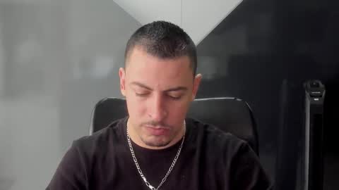 Ricardo online show from February 3, 3:27 pm