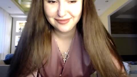 Elizabeth  online show from January 6, 12:57 pm