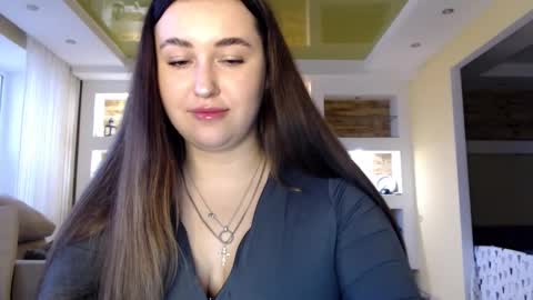 Elizabeth  online show from January 16, 12:52 pm