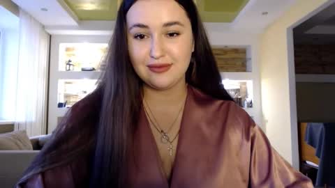 Elizabeth  online show from December 15, 12:49 pm