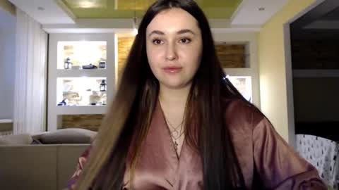 Elizabeth  online show from January 28, 2:31 pm