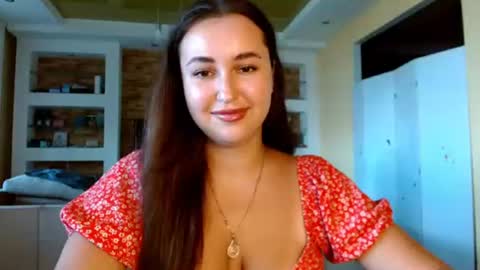 Elizabeth  online show from July 15, 12:54 pm