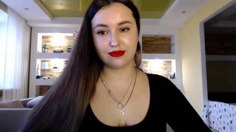 Elizabeth  online show from December 20, 9:11 am