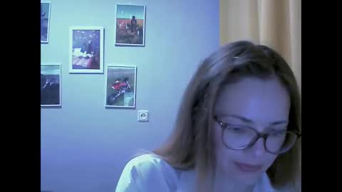 SEA Dream online show from November 25, 4:00 am