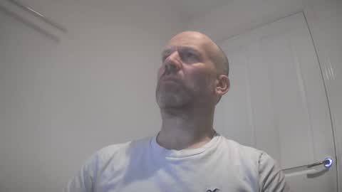 seadog750 online show from November 30, 1:56 am