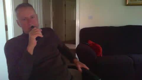 Snapshot of seakrait chatting on December 7, 8:49 am seakrait online show from December 7, 8:49 am