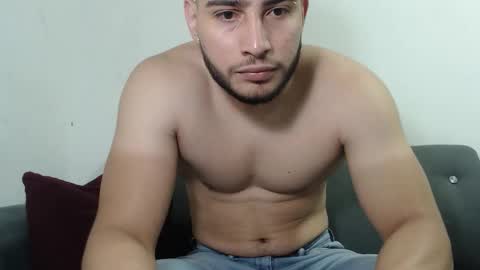 seank_noszka online show from February 15, 2:27 pm