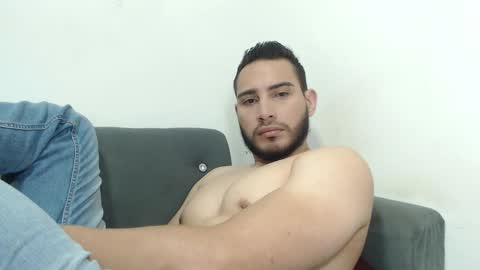 seank_noszka online show from February 22, 6:19 pm