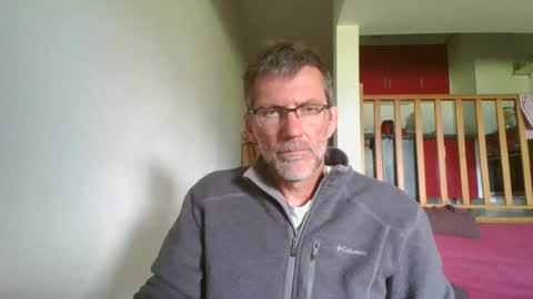 seb846894 online show from May 7, 8:32 am