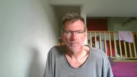 seb846894 online show from May 12, 6:33 am