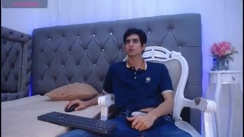 sebalexis7 online show from October 28, 3:29 am