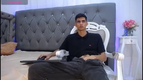 sebalexis7 online show from October 29, 3:30 am