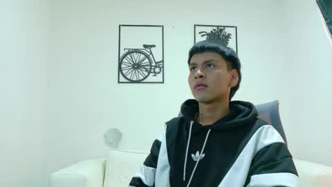 SEBASTIAN online show from October 28, 8:10 pm