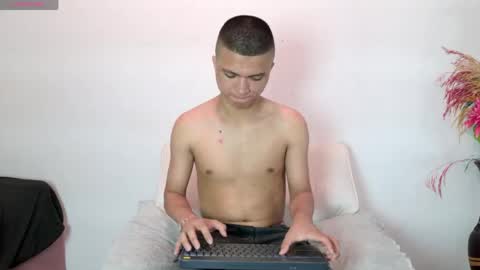 ely online show from April 7, 2:57 am