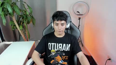 sebastian online show from February 26, 6:11 pm