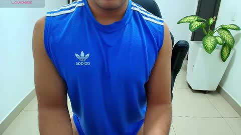 juan  sebastian online show from October 11, 5:16 pm