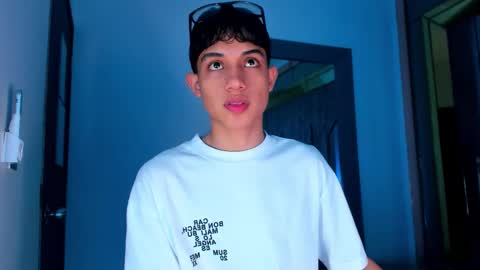 Sebastian online show from February 14, 8:22 pm