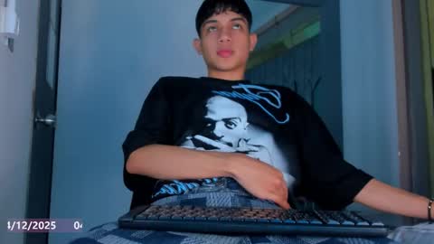 Sebastian online show from December 4, 8:41 pm