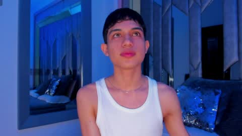 Sebastian online show from June 6, 8:37 pm