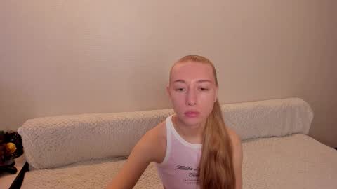 Amanda and  pair in a real life we love each other but can play with you online show from October 26, 7:20 am