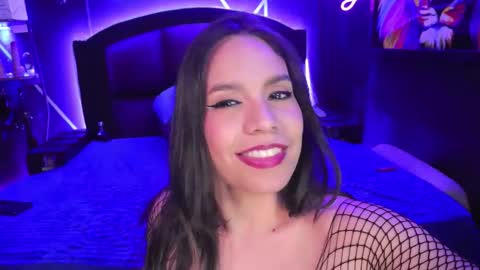 Kiki and Max online show from October 28, 2:12 am