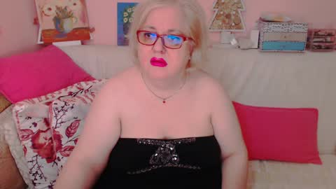 Alice online show from January 28, 7:53 pm