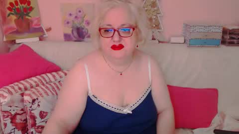 Alice online show from September 15, 8:32 pm