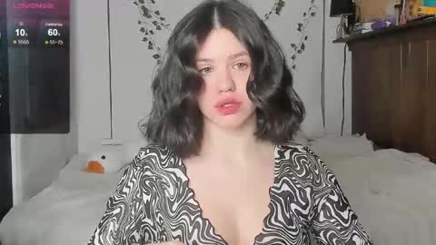 Anna online show from February 16, 7:49 pm