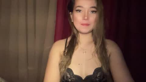 secretsirenxxx online show from March 27, 11:11 am