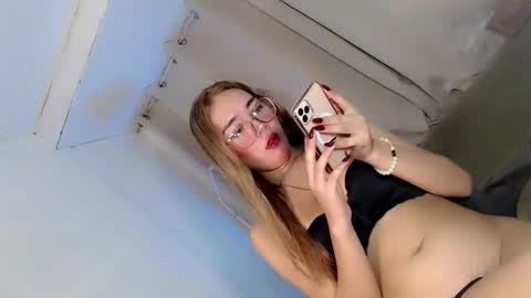 seducing_angela online show from October 16, 2:22 am