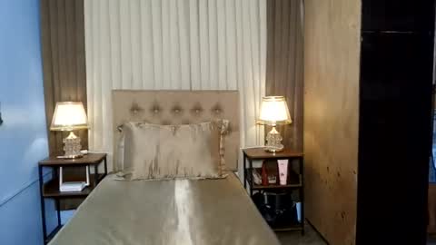 seductive_astrid online show from July 13, 3:10 am