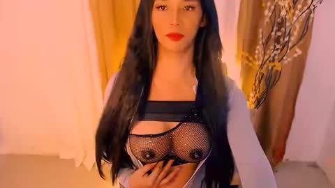 seductive_nicki online show from November 2, 12:05 pm